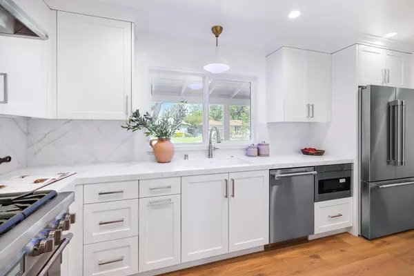 4079 Las Pasas WAY, Sacramento, CA 95864