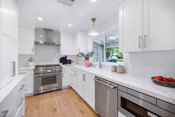 4079 Las Pasas WAY, Sacramento, CA 95864