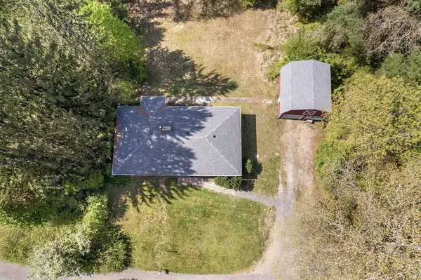 14 Musterfield Lane, Halifax, MA 02338