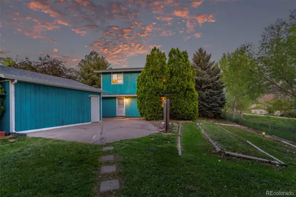943 Yew CT, Longmont, CO 80504