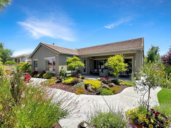 1802 Beckwith LN, Lincoln, CA 95648