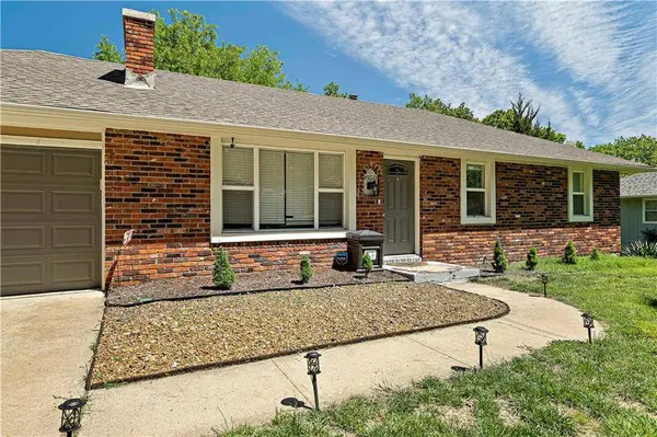 9950 Sloan AVE, Kansas City, KS 66109