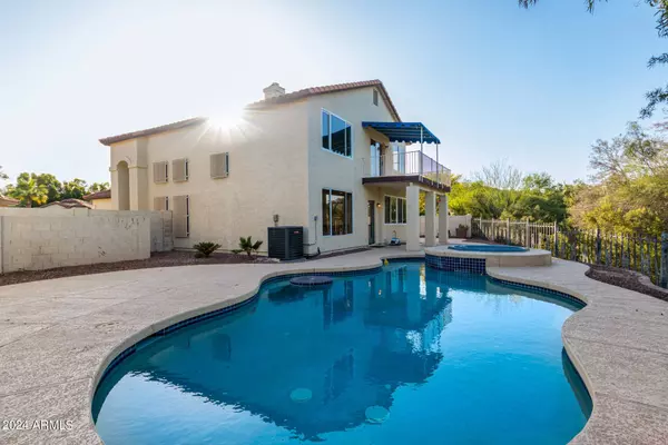 4922 E MONTE Way, Phoenix, AZ 85044