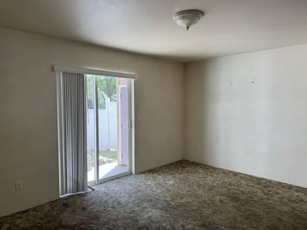 2030 Brookhurst St #40, Medford, OR 97504