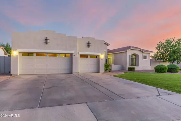 913 E ELMWOOD Place, Chandler, AZ 85249