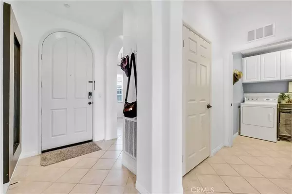 4320 Junction ST #103, Corona, CA 92883