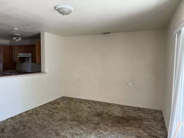 2030 Brookhurst St #40, Medford, OR 97504