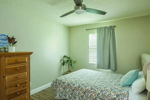 1446 31st AVE, Vero Beach, FL 32960