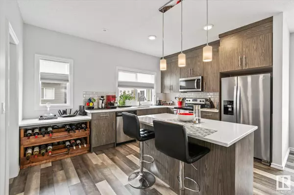 #19 804 WELSH DR SW, Edmonton, AB T6X 1Y8