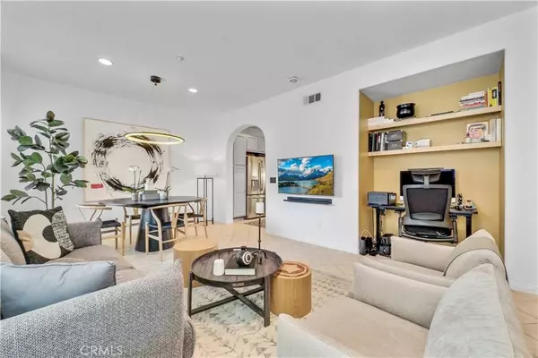 4320 Junction ST #103, Corona, CA 92883