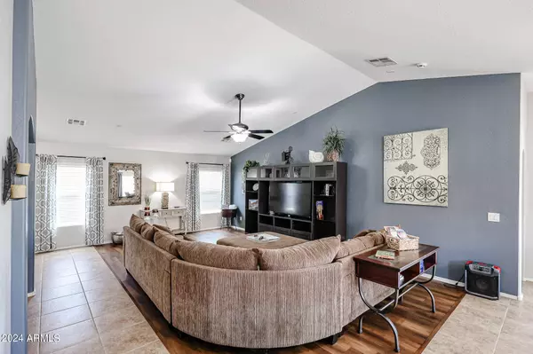 16575 W MARICOPA Street, Goodyear, AZ 85338