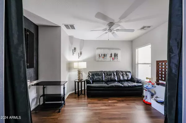 16575 W MARICOPA Street, Goodyear, AZ 85338