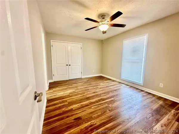 6482 Pittsfield DR, Fayetteville, NC 28303