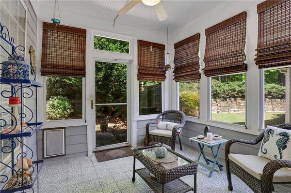 1395 Seneca AVE, Cumming, GA 30041