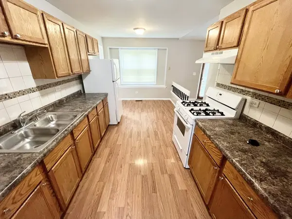 5742 W Woodgate Drive, Matteson, IL 60443