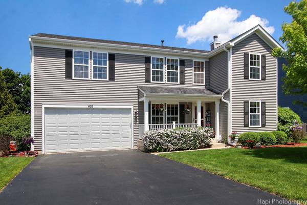 405 Clearview LN, Lake Villa, IL 60046