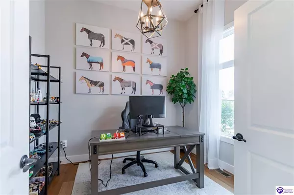 313 High Peak Place, Elizabethtown, KY 42701