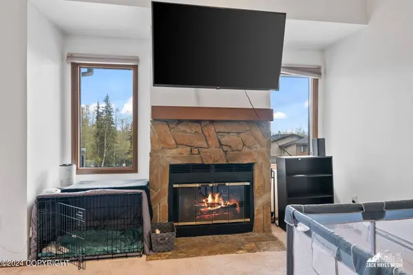 300 Beulah Circle CIR, Anchorage, AK 99504