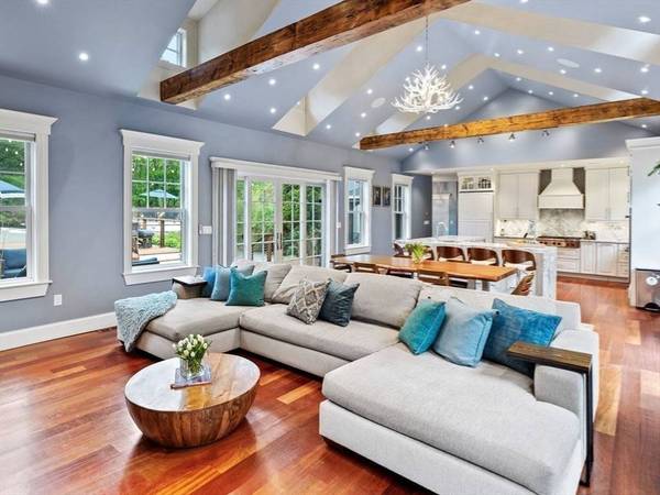 886 Hale Streert, Beverly, MA 01915