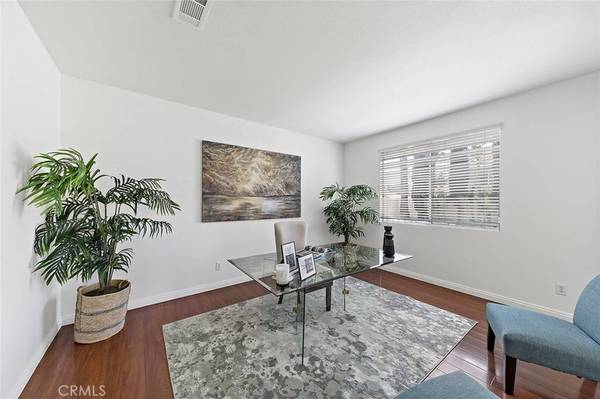 6693 Paso Fino ST, Eastvale, CA 92880