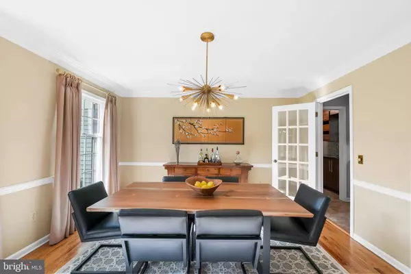 27 BRANDYWINE RD, Skillman, NJ 08558