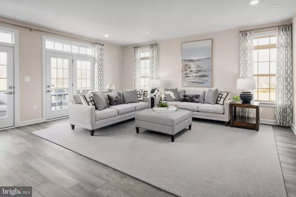 614 WILLOWSHIRE ST, Middle River, MD 21220