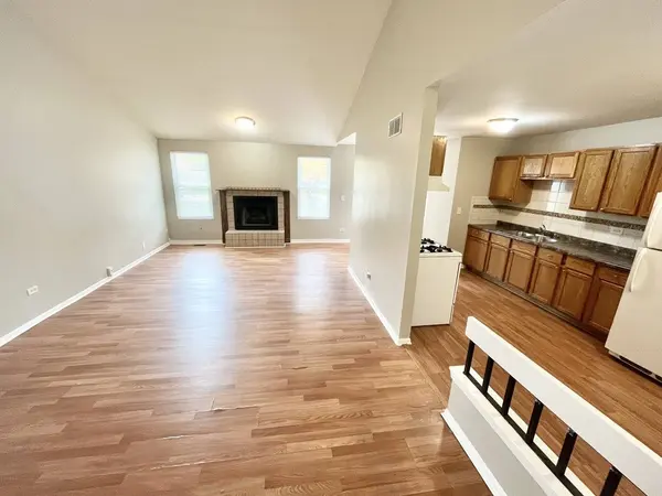 5742 W Woodgate Drive, Matteson, IL 60443