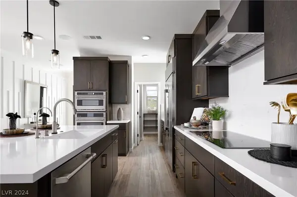 6105 Redstone Hills Drive, Las Vegas, NV 89148