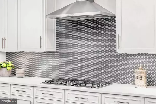 612 WILLOWSHIRE ST, Middle River, MD 21220