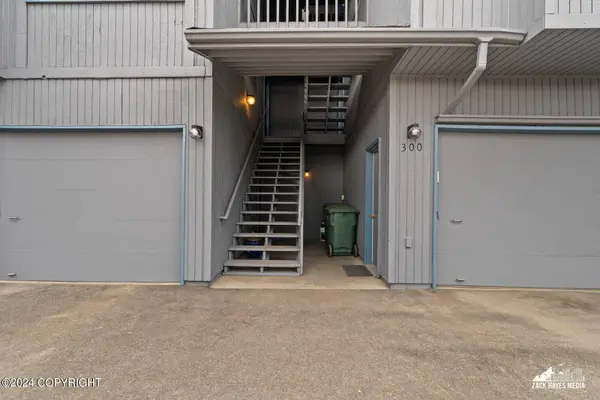 300 Beulah Circle CIR, Anchorage, AK 99504