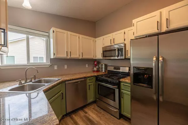 445 N MEGAN ST, Post Falls, ID 83854