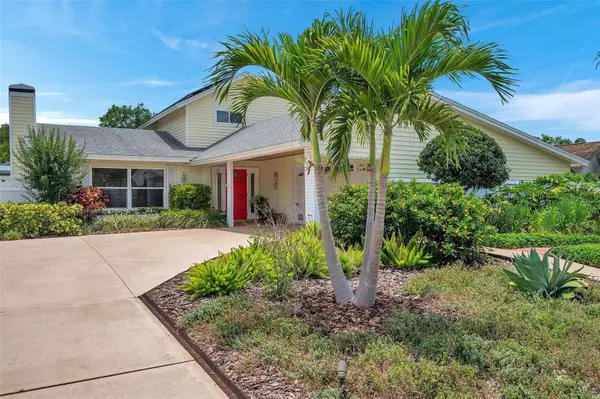 6914 WILLIAMS DR, Tampa, FL 33634