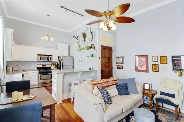 2019 CAMP ST #6, New Orleans, LA 70130