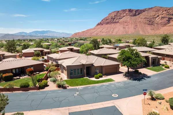 250 N Snow Canyon DR #15, Ivins, UT 84738