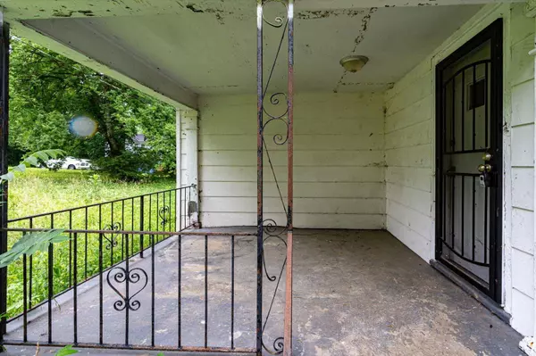 806 W 42nd St, Chattanooga, TN 37410