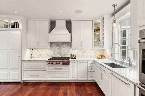 886 Hale Streert, Beverly, MA 01915