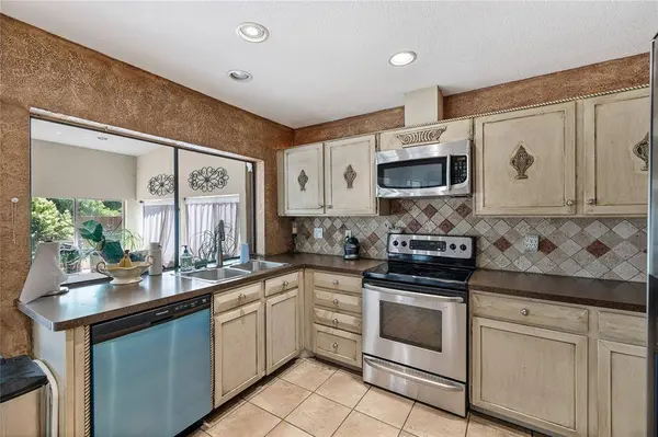 1828 Blossom Trail, Plano, TX 75074