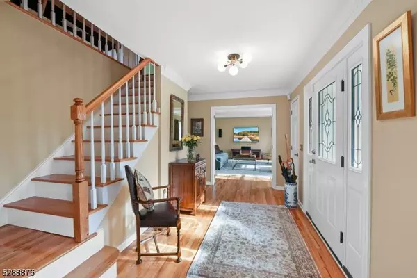 27 Brandywine Rd, Montgomery Twp., NJ 08558