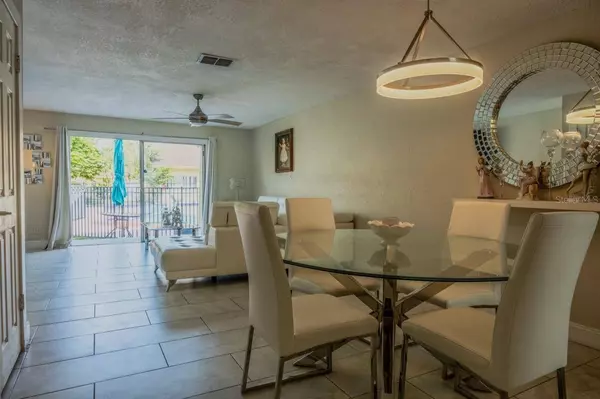 7331 ABONADO RD, Tampa, FL 33615