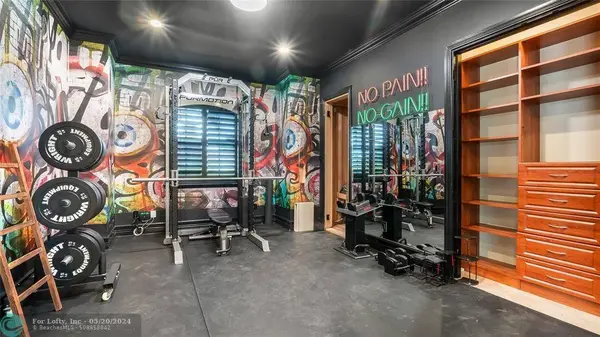 6051 SW 178th Ave, Southwest Ranches, FL 33331