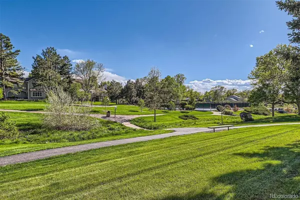 7665 S Trenton DR, Centennial, CO 80112