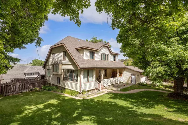 108 W James St, Colfax, WA 99111