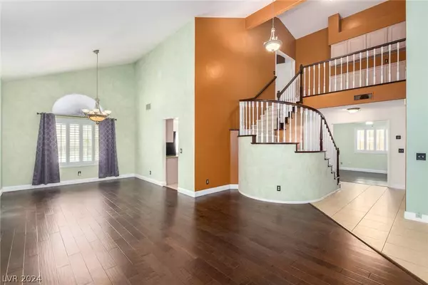 2125 Marble Gorge Drive, Las Vegas, NV 89117