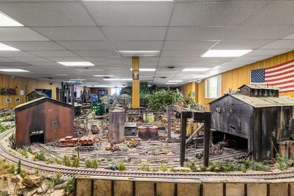 248 N Fourth ST, Steubenville, OH 43952