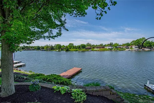 719 Lakengren Cove, Eaton, OH 45320