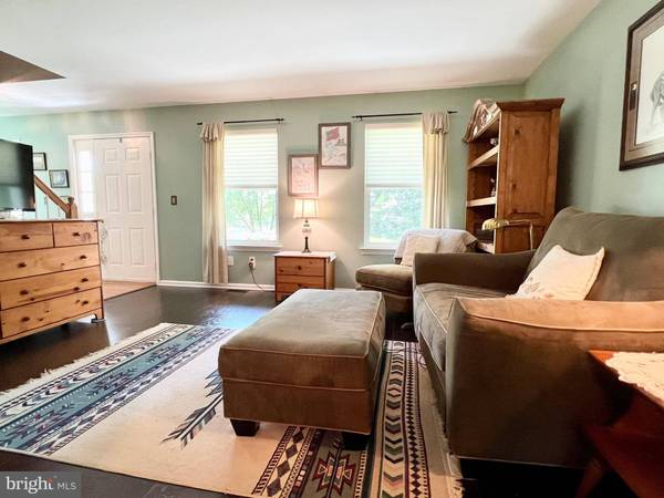 2989 POTSHOP RD, Norristown, PA 19403
