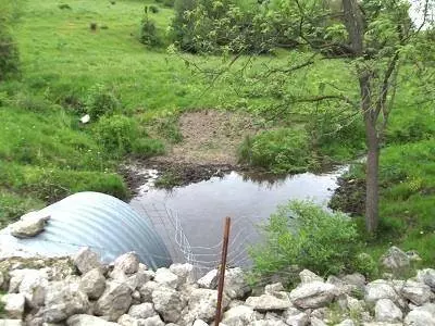 1280 Smokey Hollow Road, Highland, WI 53543