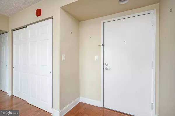 200-10 LOMBARD ST #619, Philadelphia, PA 19147