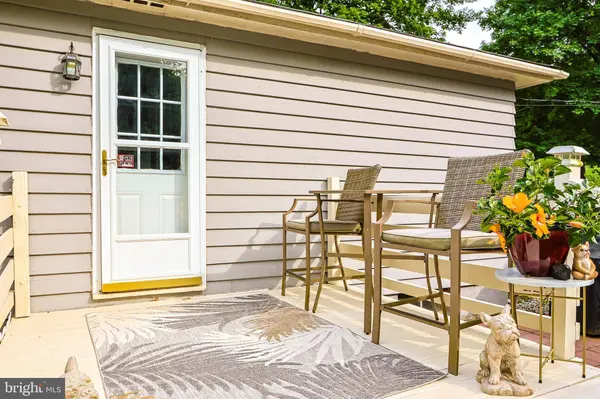 1884 READING DR, Bethlehem, PA 18015