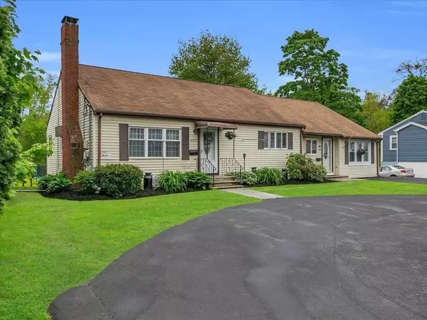 337 Ash Street, Reading, MA 01867